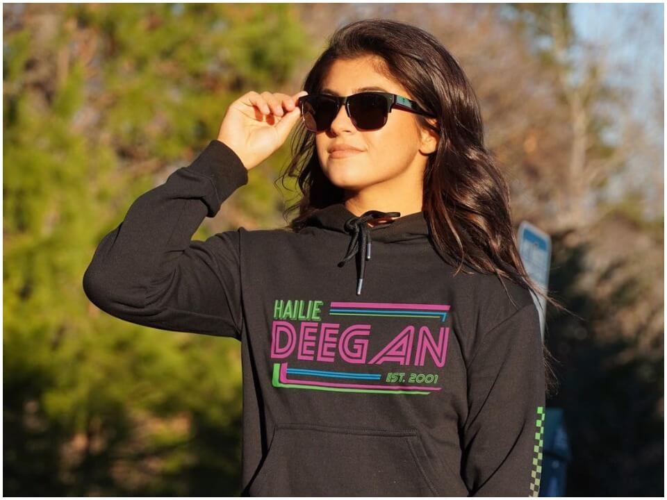 Hailie Deegan Biography, Age, Height, Family, Net Worth - Wealthy Spy.