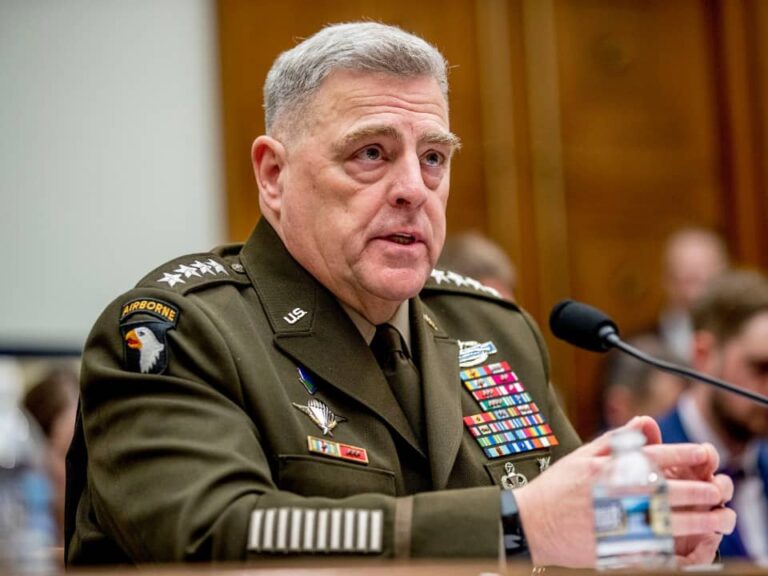 General Mark Milley Bio, Age, Height, Wife, Net Worth, Wiki