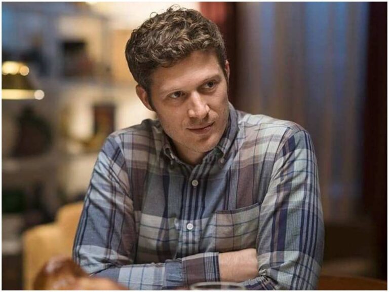 Zach Gilford Biography, Age, Height, Wife, Net Worth, Wiki