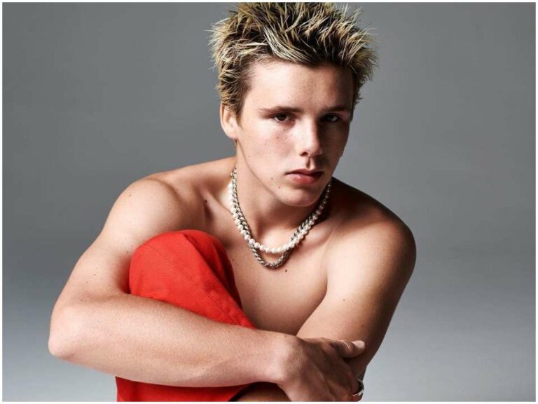 Cruz Beckham Biography, Age, Height, Girlfriend, Net Worth