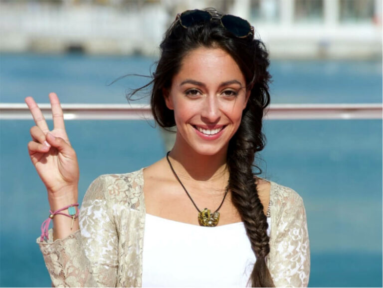 Oona Chaplin Biography, Age, Height, Boyfriend, Net Worth