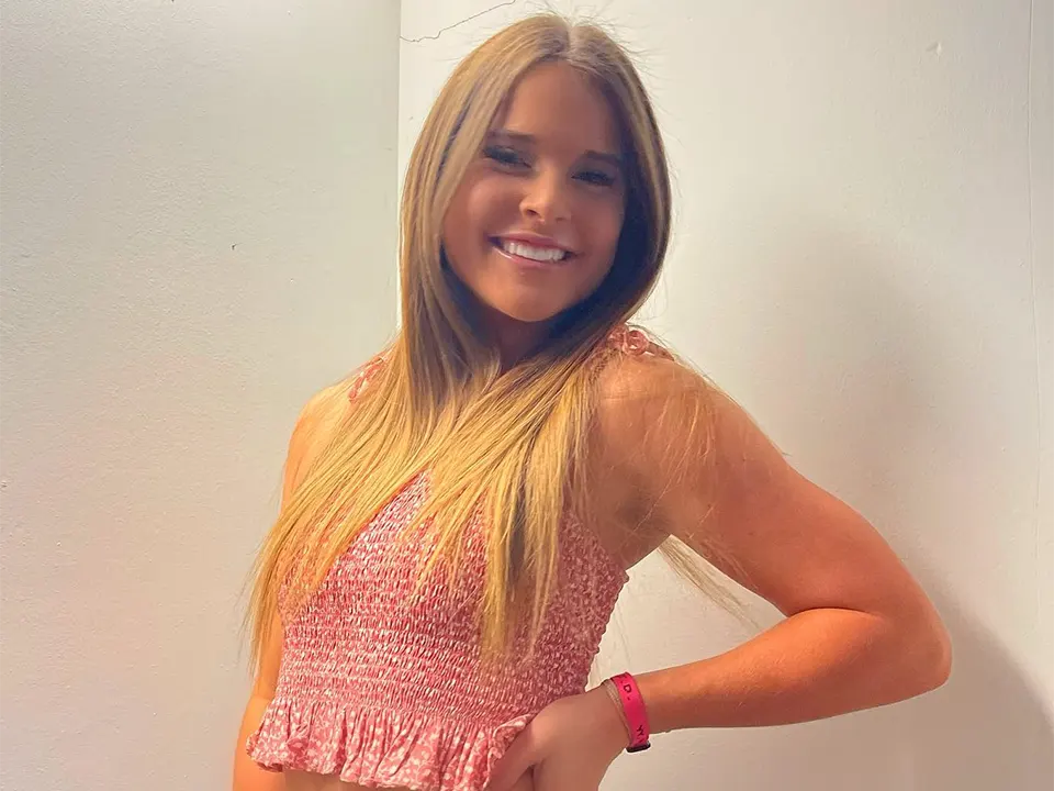Demi Elder